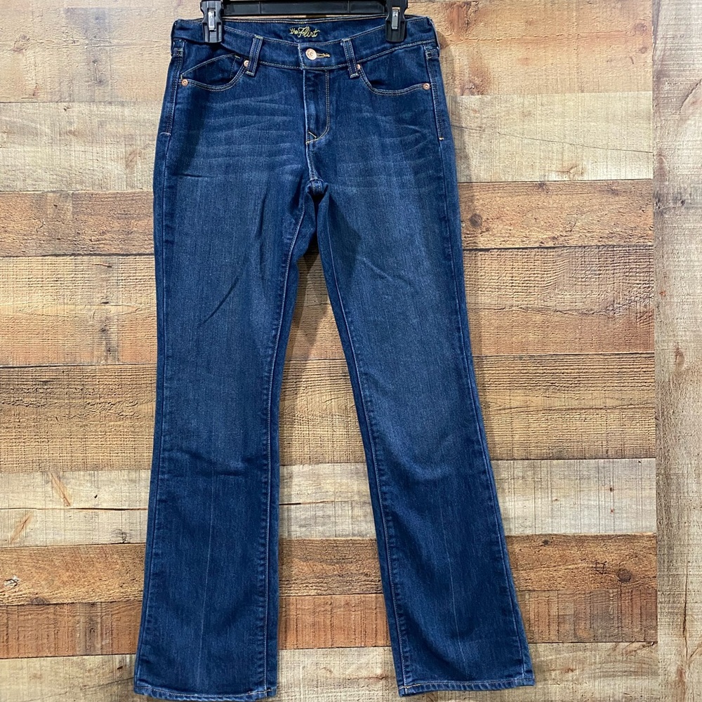 Old Navy The Flirt Bootcut Jeans Size 4 Regular